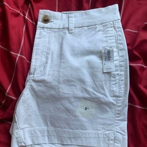 Old Navy White cotton shorts